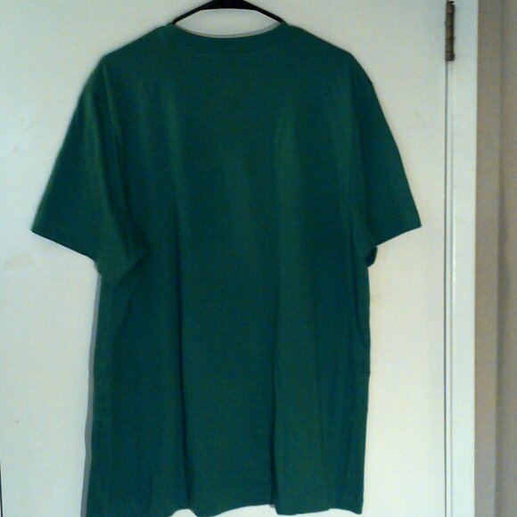 NIKE SPORTSWEAR "Club Embroidered Tee" MEN'S GREEN WHITE T-SHIRT XL AR4997-365 - Picture 5 of 6